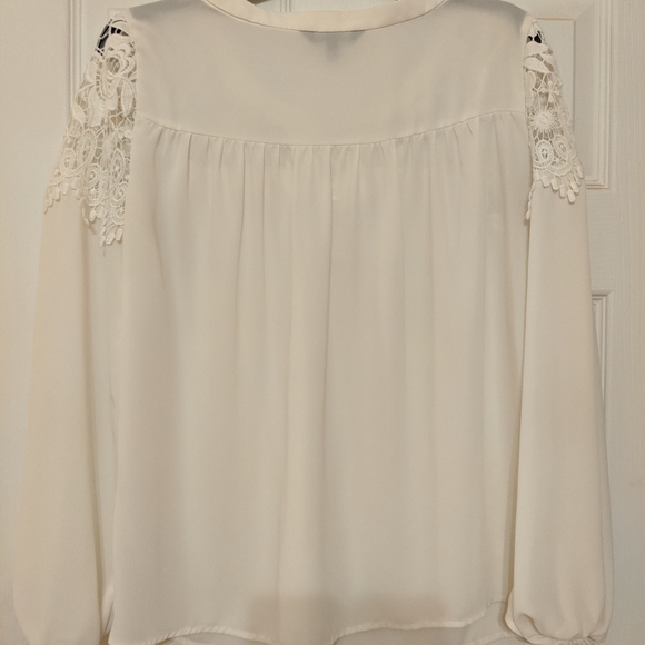 Express - Picture 2 of 3